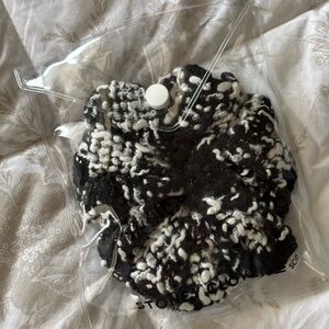 Stoney Clover Lane Jumbo Scrunchie Noir Tweed Destination London
